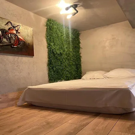 Apartment In With Sea View